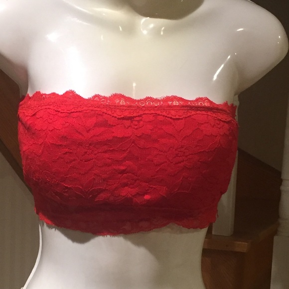 ⬇️ Price Drop⬇️Lot of 6 tube crop tops preowned - Picture 2 of 5